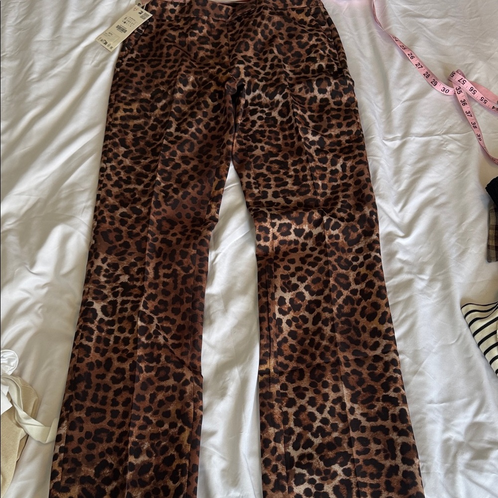 NWT ZARA leopard print pants
